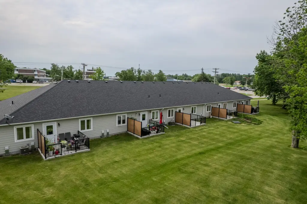 Burrows Apartments