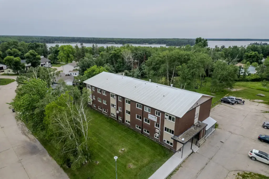 Birchwood Apartments